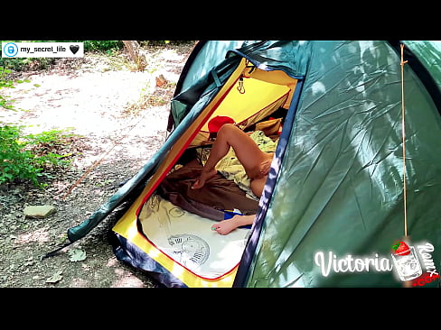 ❤️ Nakuha sa camera Madamdaming haltak off Stranger in a tent ❤ Magandang porn sa porn tl.tukifporno.ru ❌